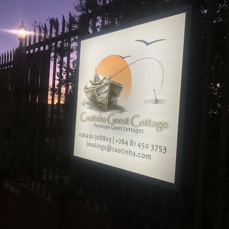 Caotinha Guest Cottage 빈트후크 외부 사진