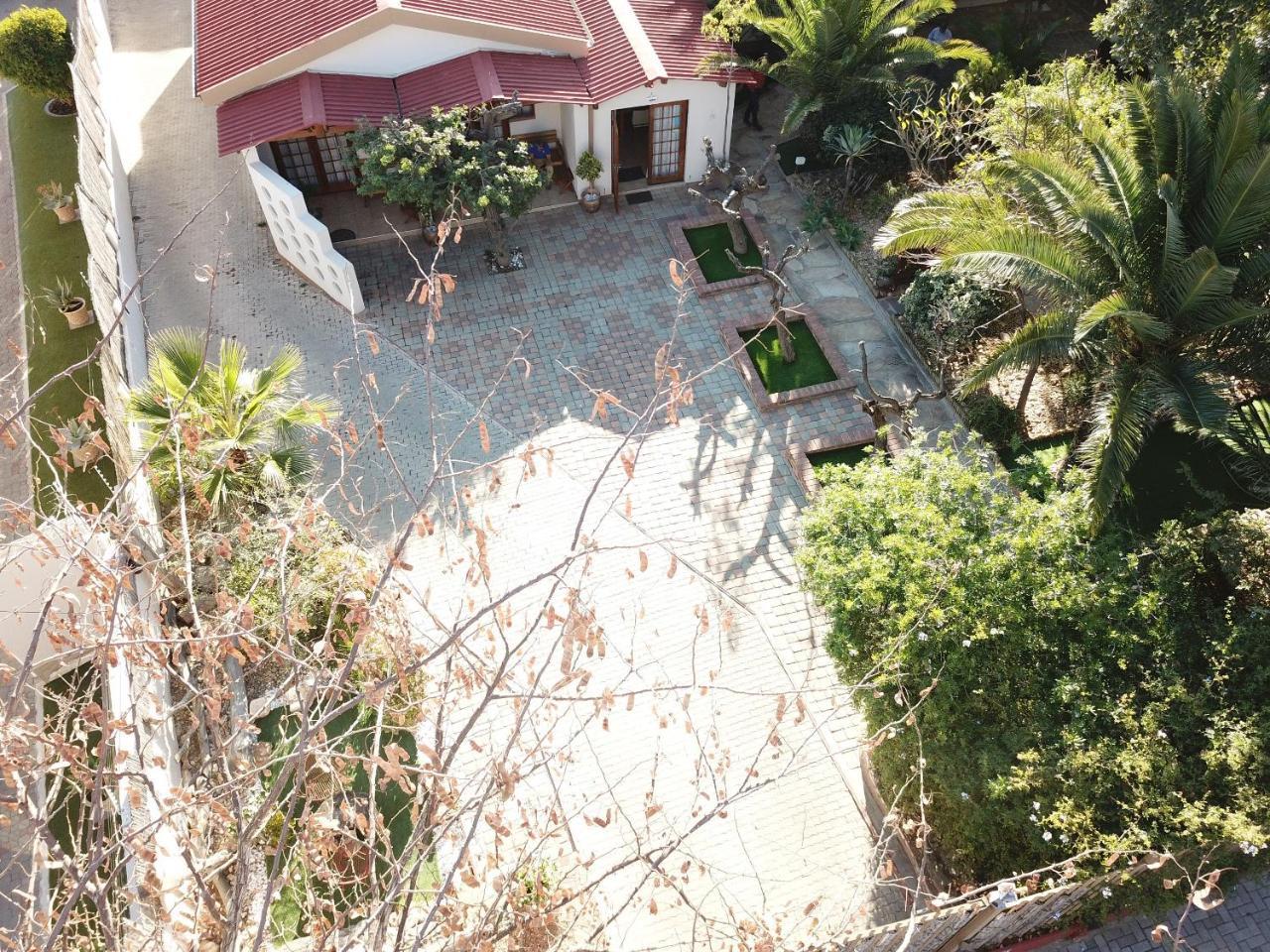Caotinha Guest Cottage 빈트후크 외부 사진
