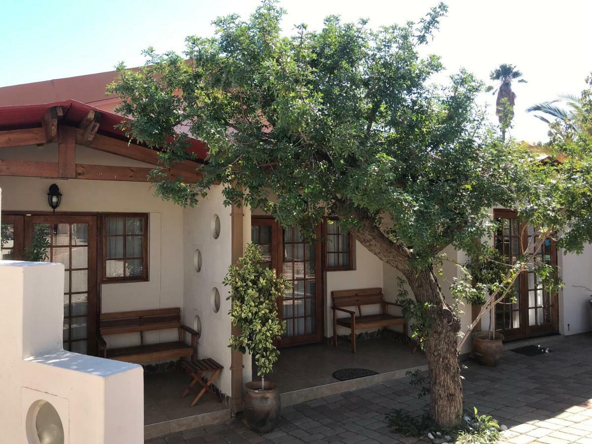 Caotinha Guest Cottage 빈트후크 외부 사진